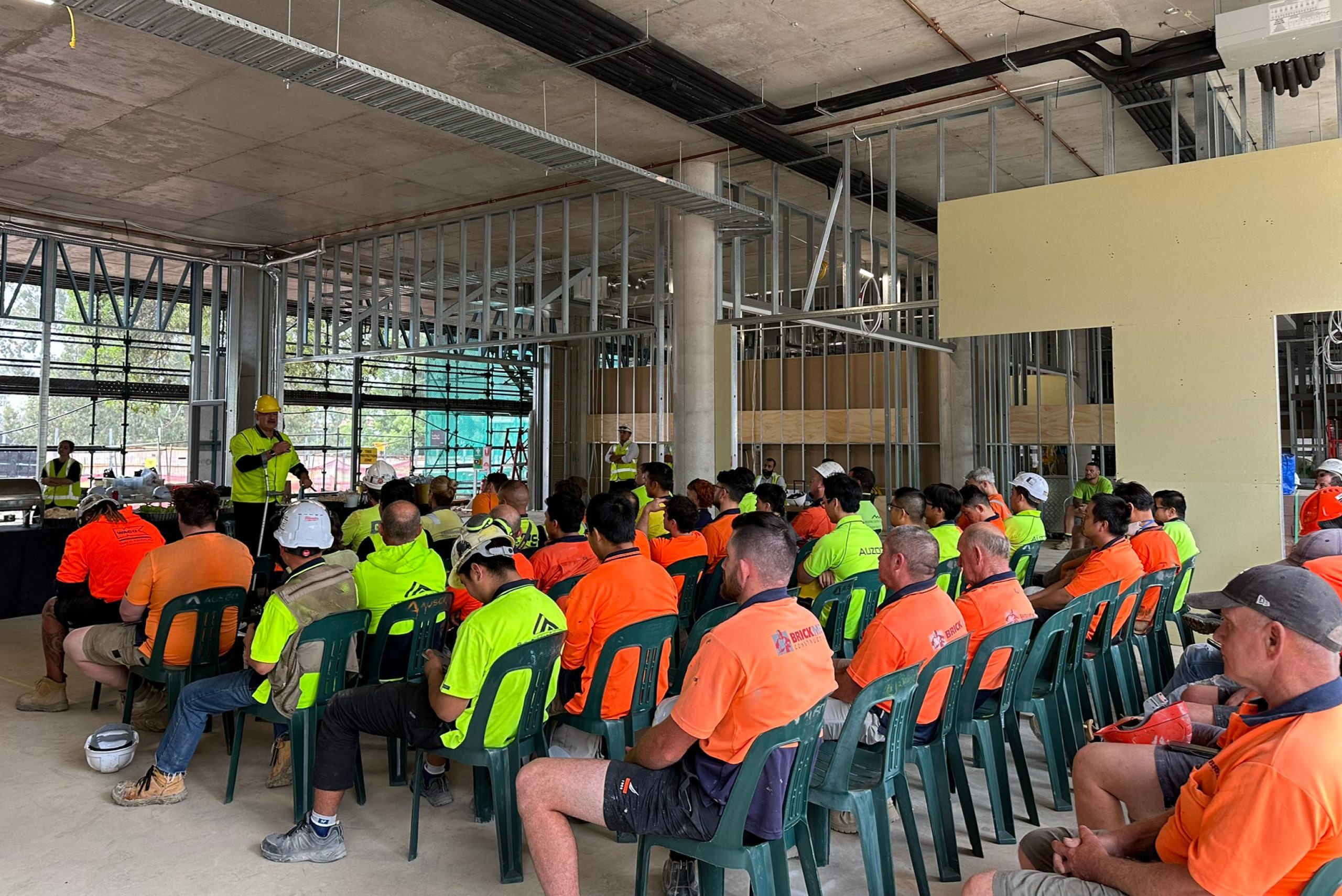 Paralympian Kahi Puru Shares ‘Work Safe. Home Safe’ Message with Team Taylor