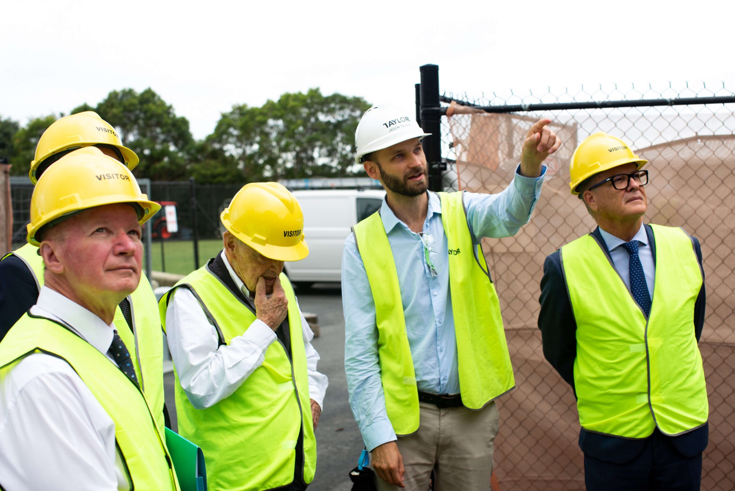 001 jason tulich with special guests at lion sandstone installation taylor refurbishment and live environments
