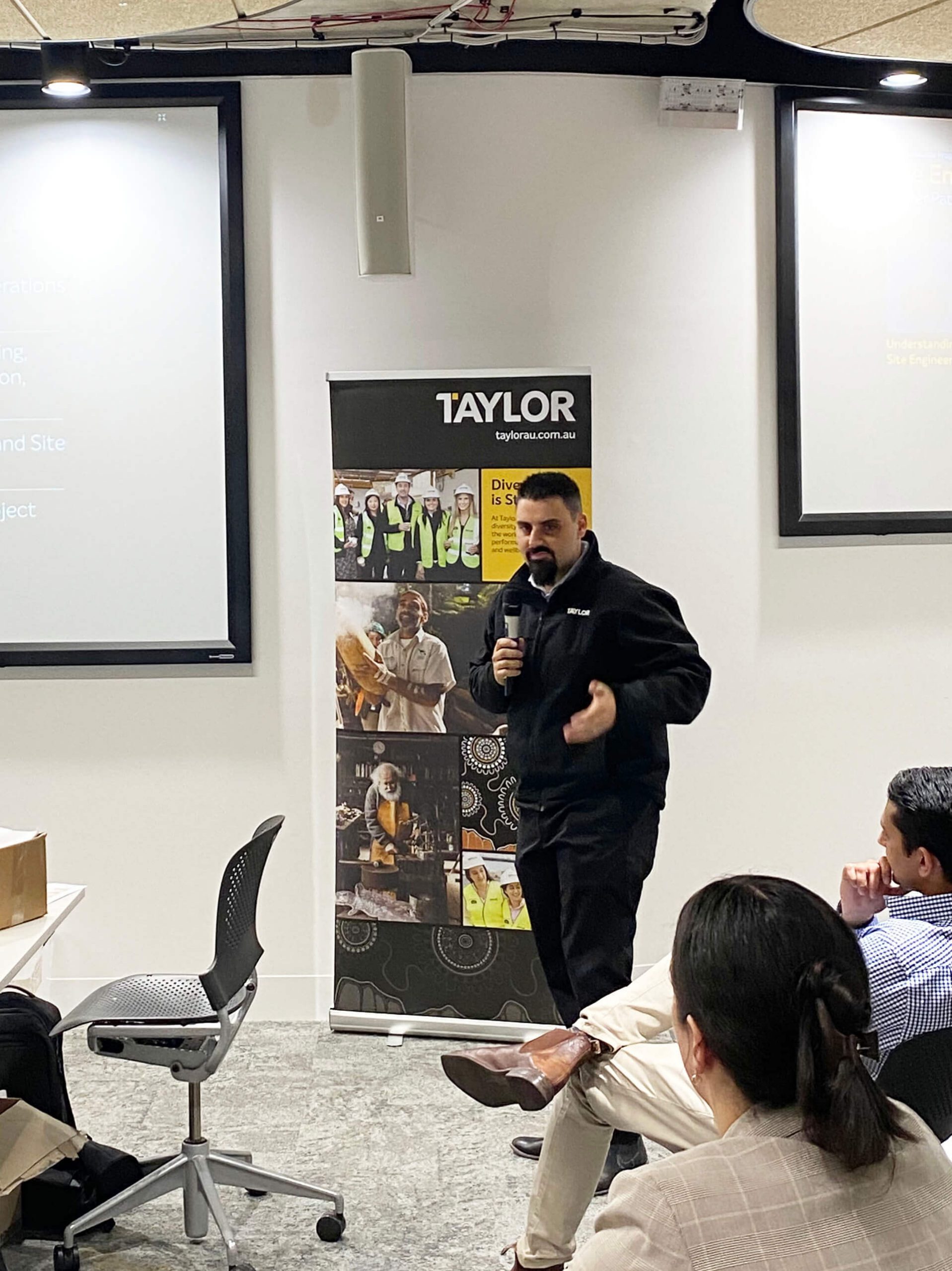 003 adam vassallo presenting at uts careers seminar taylor