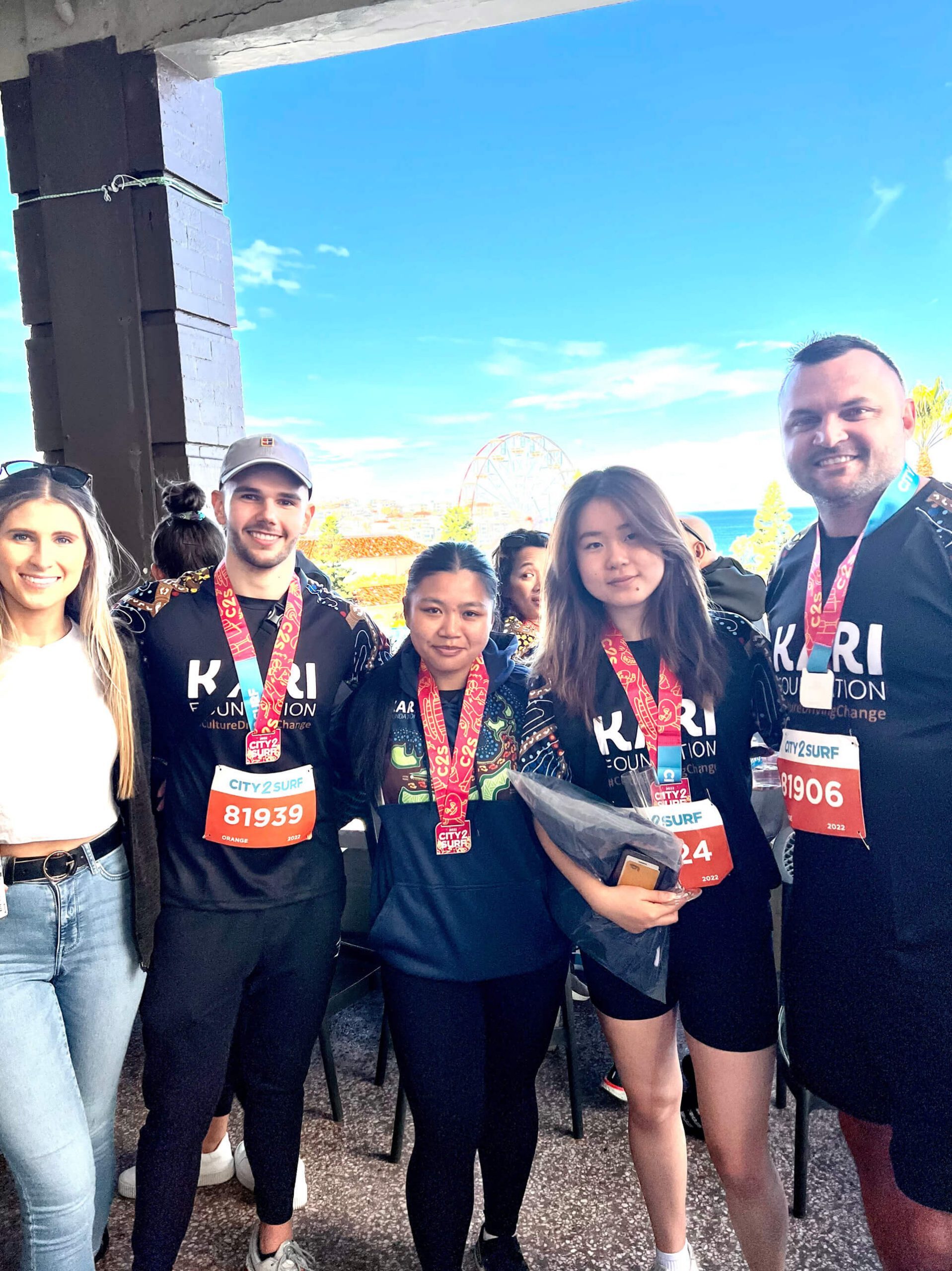 004 kari and taylor at post event function city2surf kari taylor