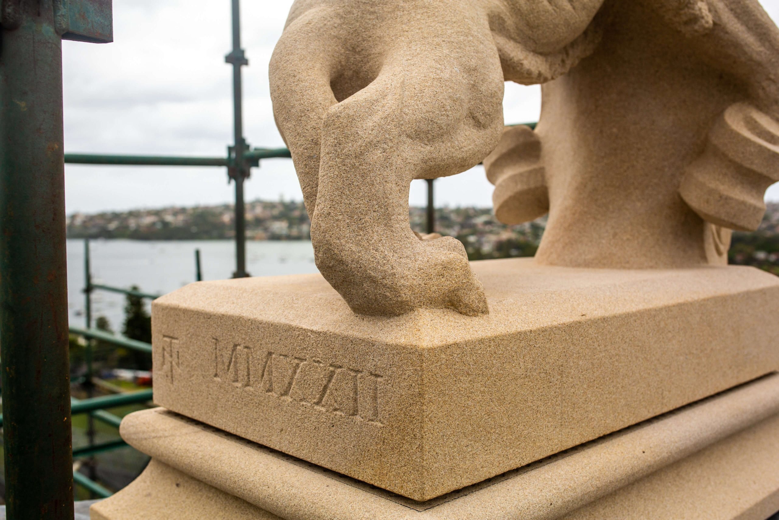 005 close up detail shot lion ornament foot taylor refurbishment and live environments