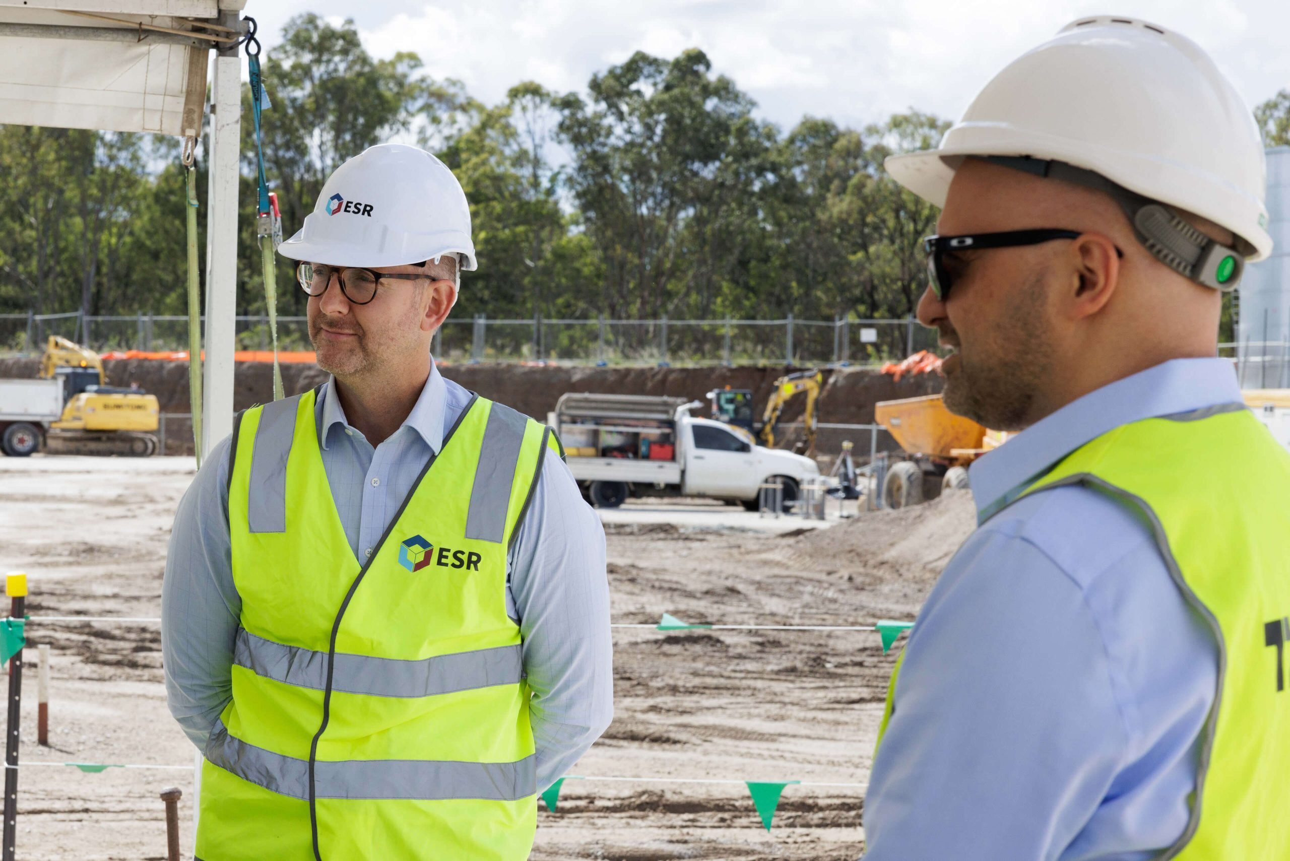 005 esr australia hamish boots joins daniel bacic at lot 204 horsley park industrial smoking ceremony taylor