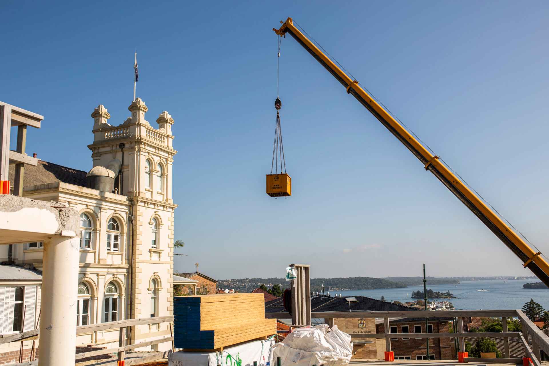 005 wider shot of keystone being lifted by crane taylor scots college school
