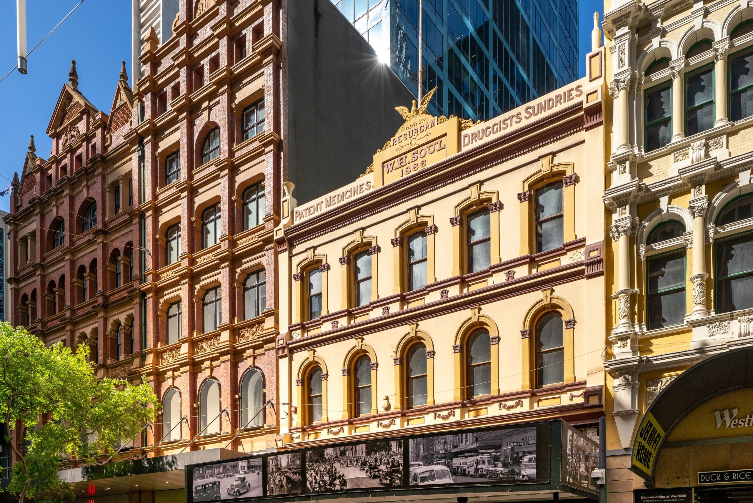 160 Pitt Street