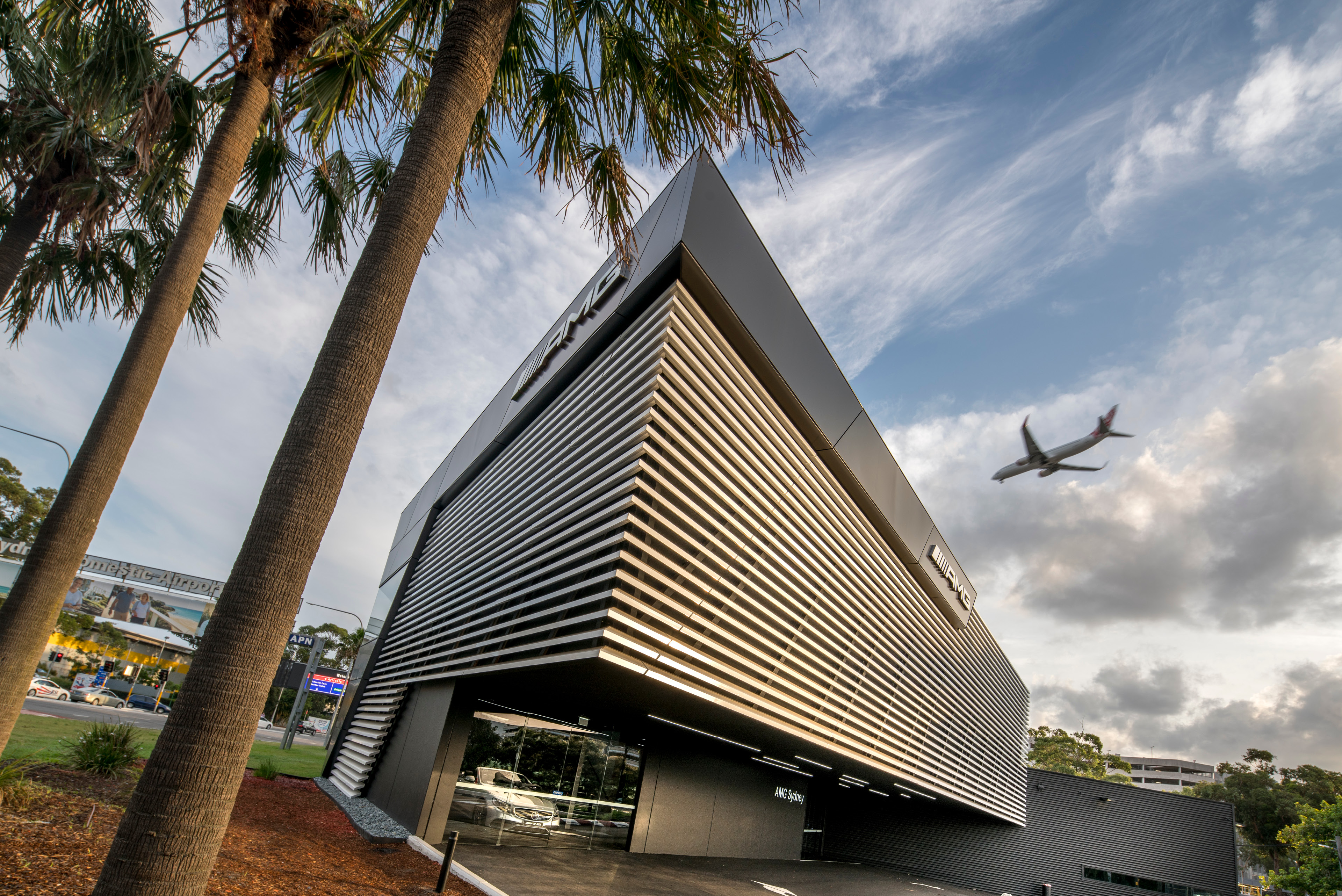Mercedes AMG Performance Centre