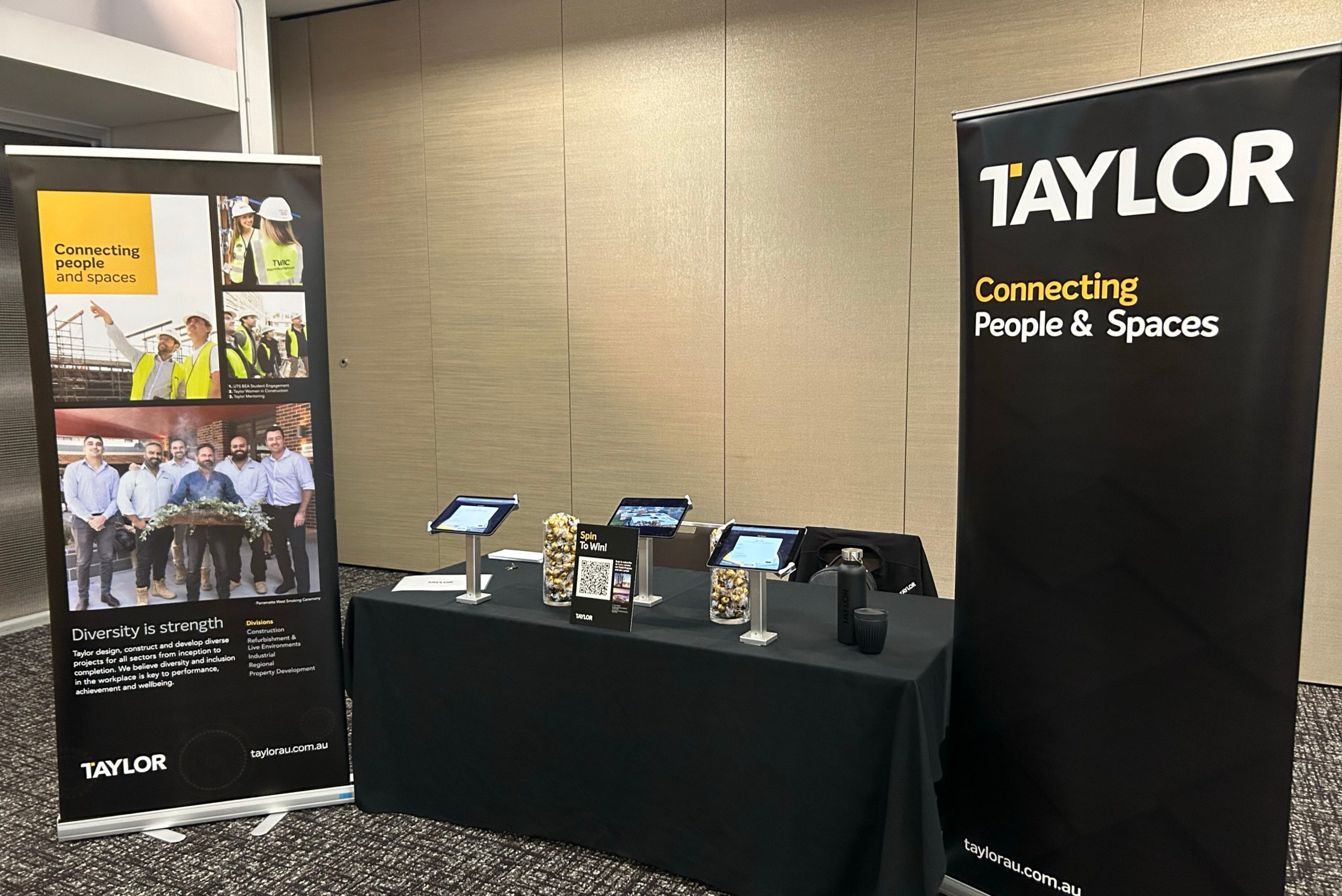 2 taylor table uts built environment association industry cocktail night taylor construction education