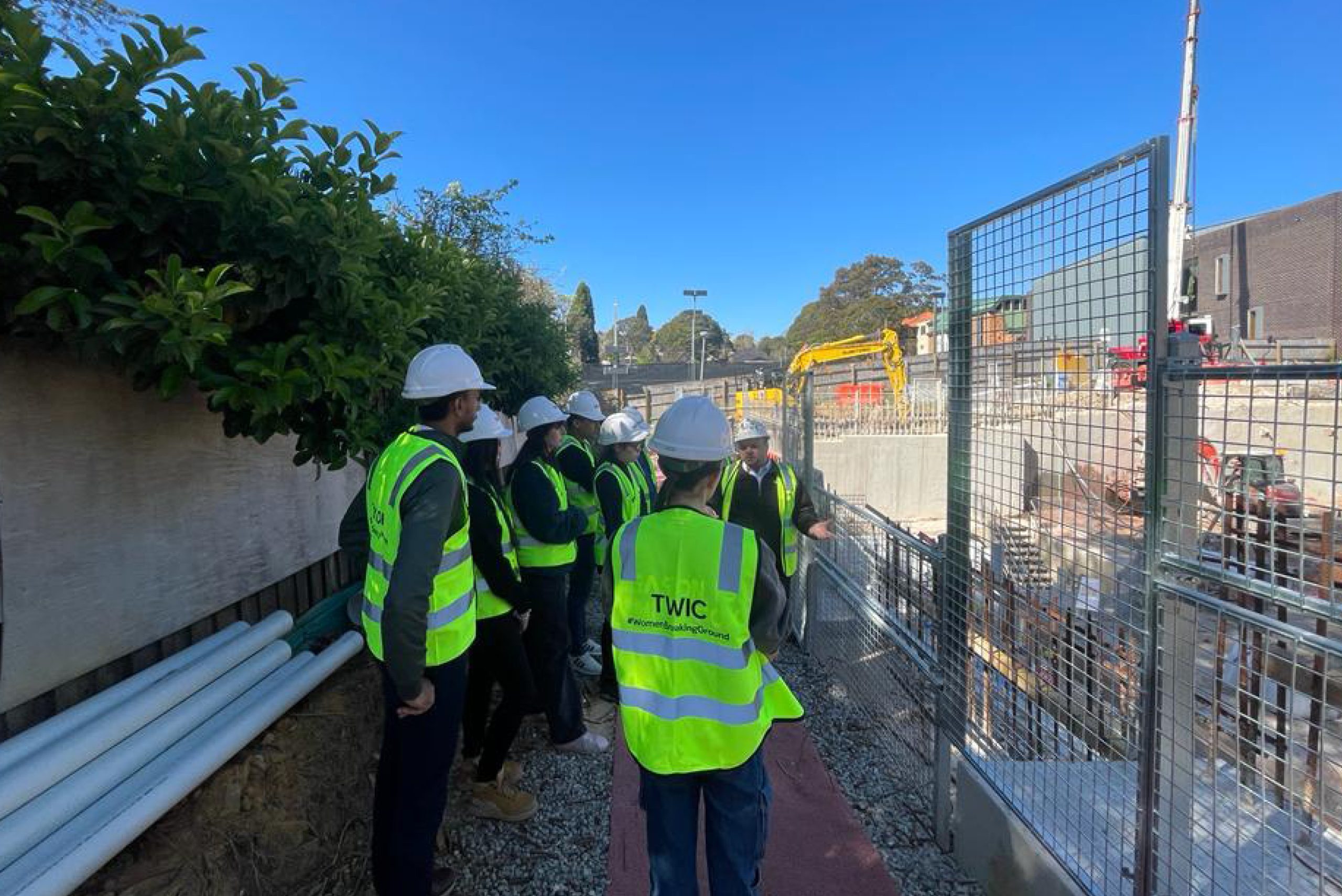 2 utsbea rosville college site tour taylor construction education