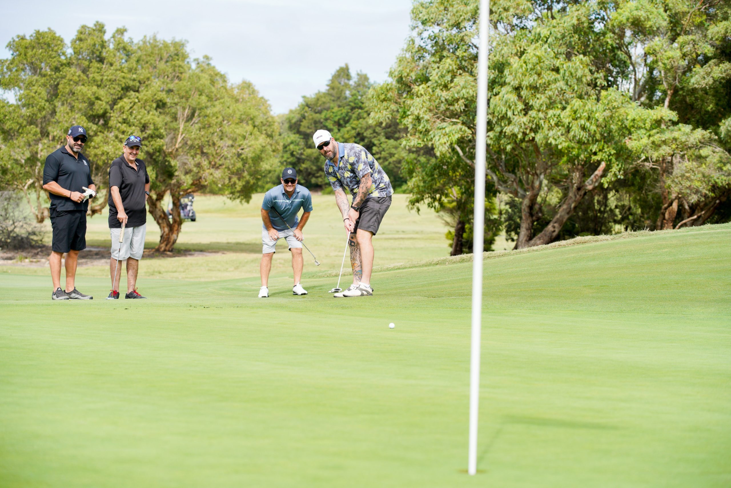 6 putting shot taylor annual charity golf day taylor construction fundraising community
