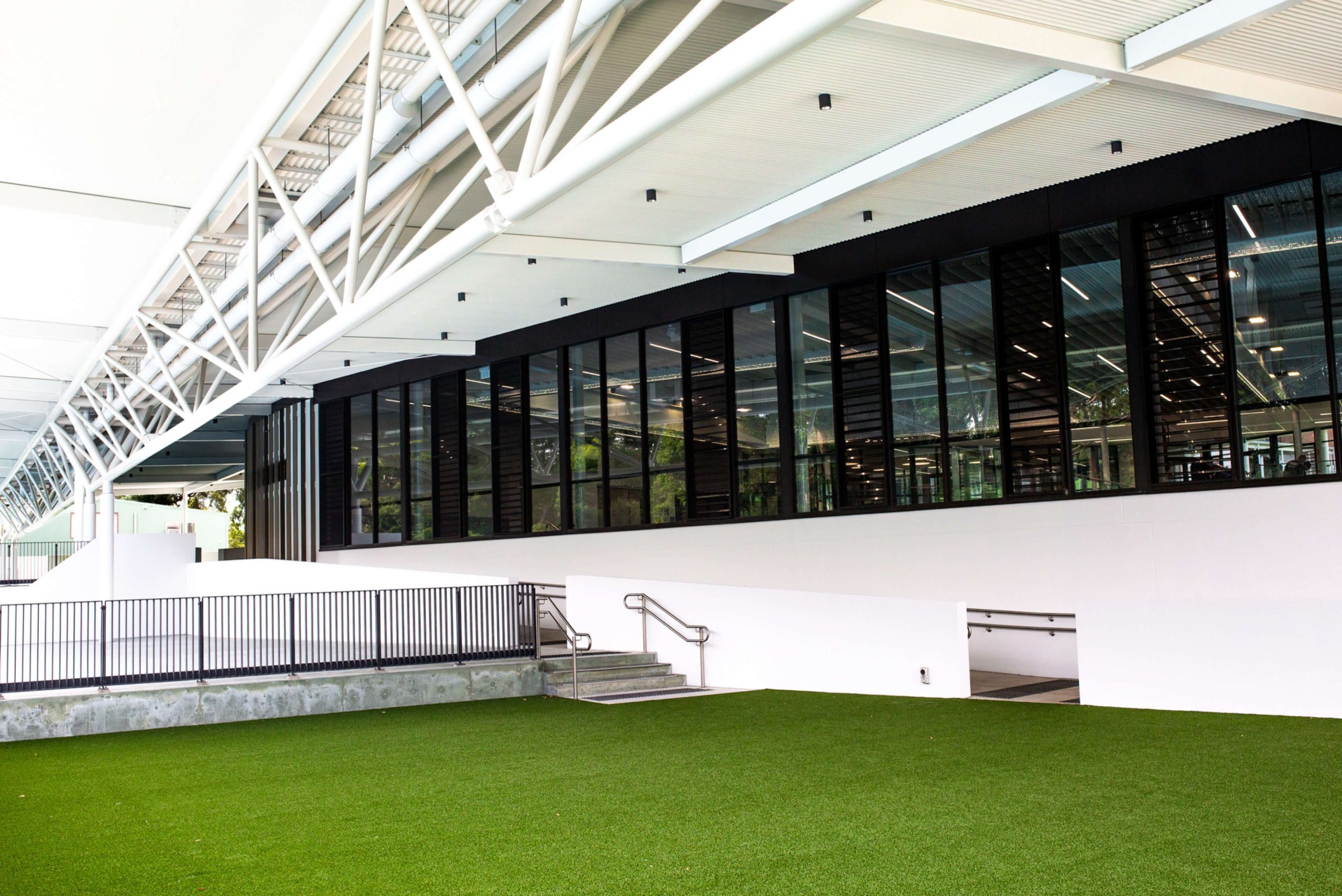 7 tara aquatic centre and sports precinct taylor construction education facility
